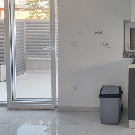 Km Exclusive Apartments زادار المظهر الخارجي الصورة